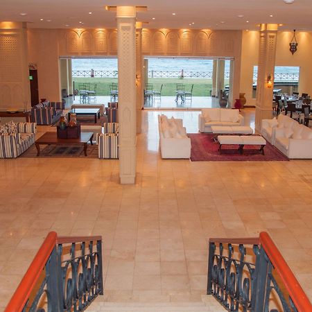 Cocoa Boutique Hotel - Your Kenyan Beachfront Bliss Момбаса Екстер'єр фото