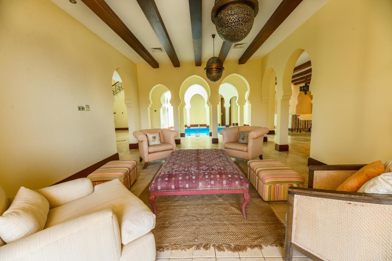 Cocoa Boutique Hotel - Your Kenyan Beachfront Bliss Момбаса Екстер'єр фото