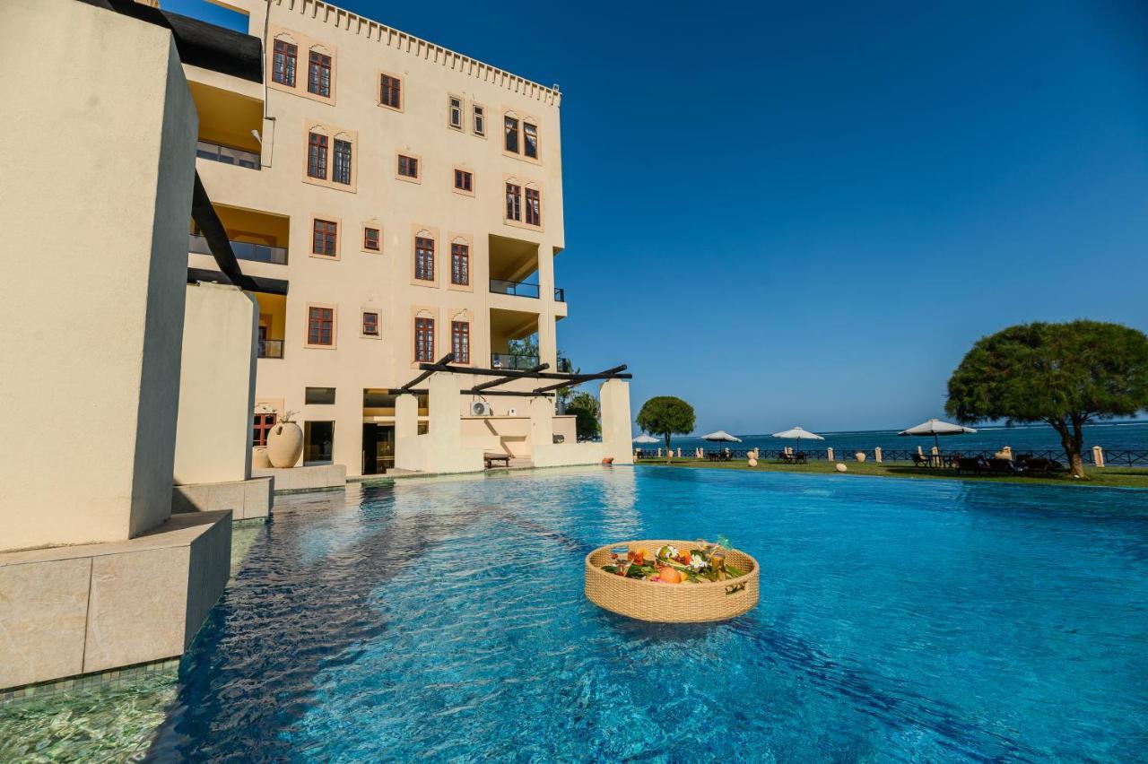 Cocoa Boutique Hotel - Your Kenyan Beachfront Bliss Момбаса Екстер'єр фото